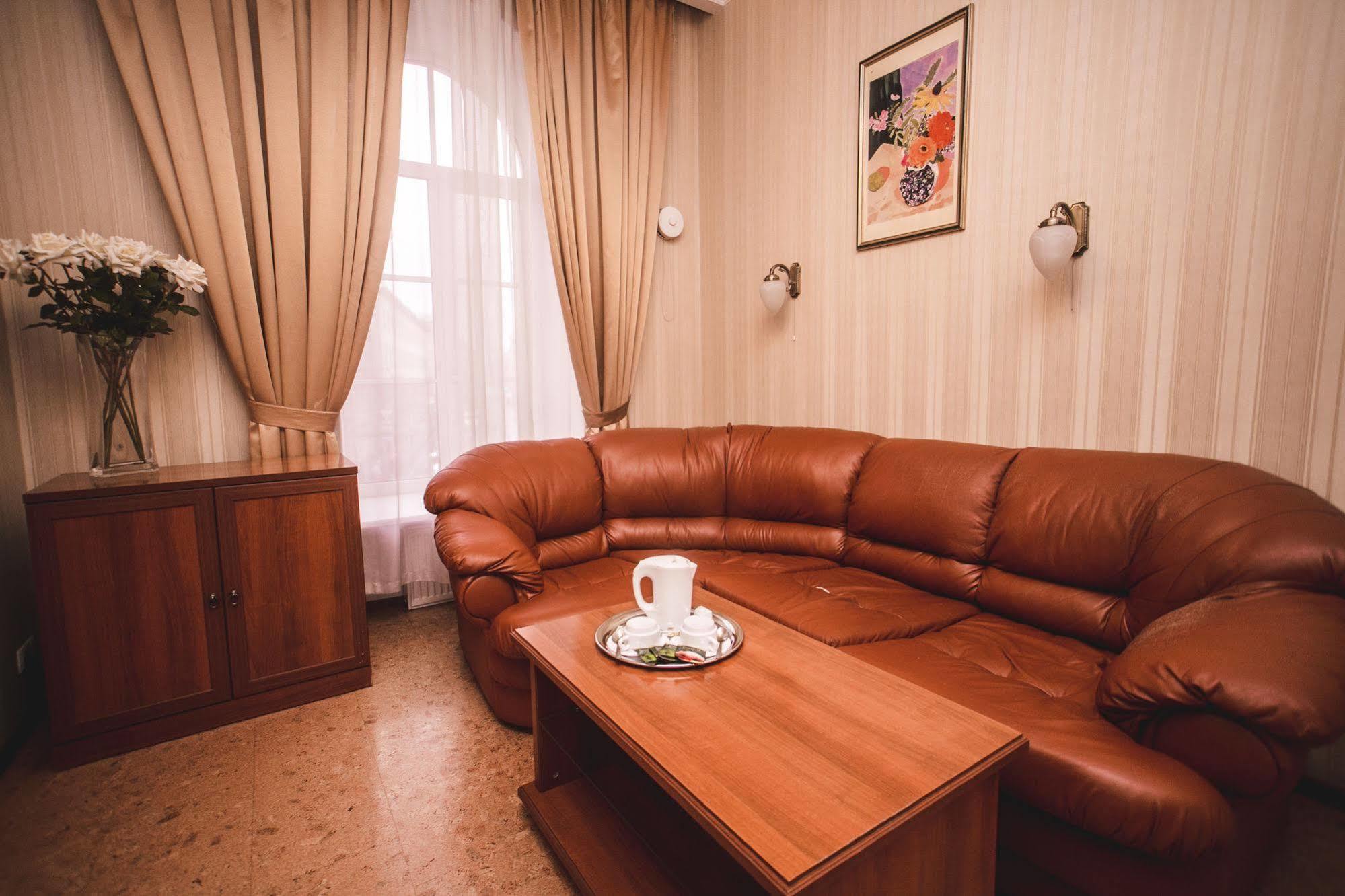 Apartament Nevsky Express Sankt Petersburg Zewnętrze zdjęcie